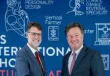 تعيين الدكتور روبرت اس. جاكسون كرئيس جديد للمدرسة في مدرسة ACS الدولية الدوحة acs