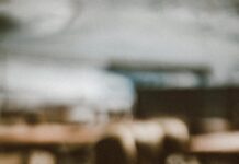 محمد عبد المنعم: كيف أثر في عالم الفن والموسيقى؟