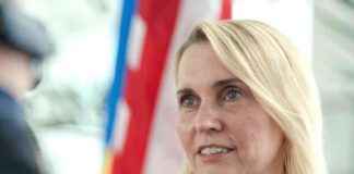 سفير سابق يندد بتغيير السياسة تجاه أوكرانيا تحت حكم ترامب